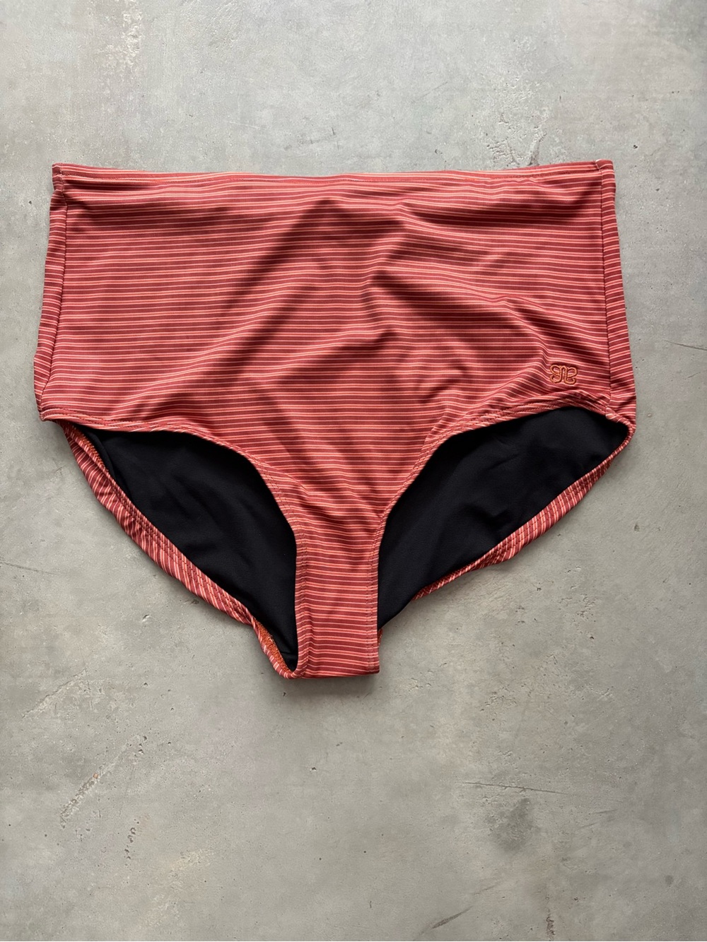 NWT Albion HIGH-WAISTED BOTTOMS
High Rise, Low Cut Leg, Full Bum Covera